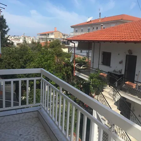 Yves Apartment Nea Kallikrateia Exterior foto
